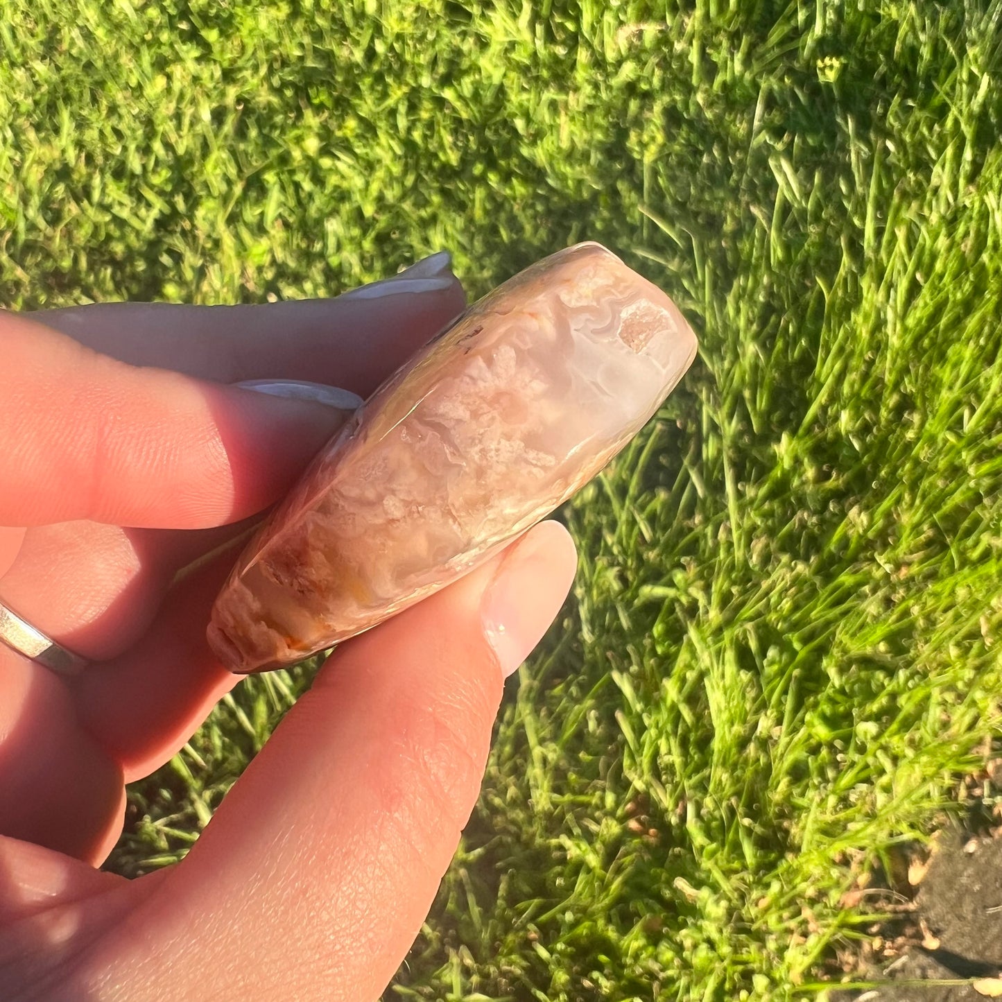 Flower Agate Crystal Heart Carving