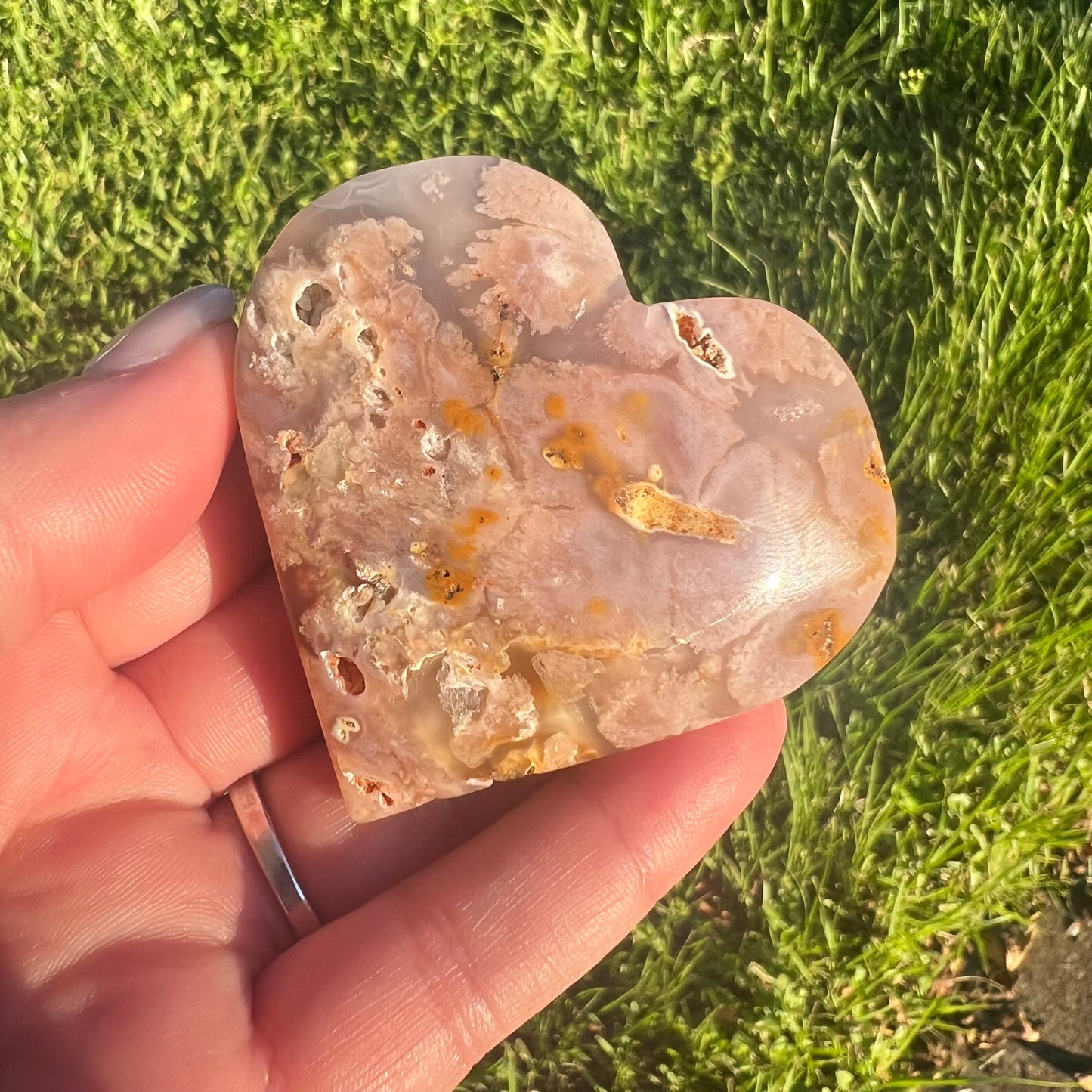 Flower Agate Crystal Heart Carving