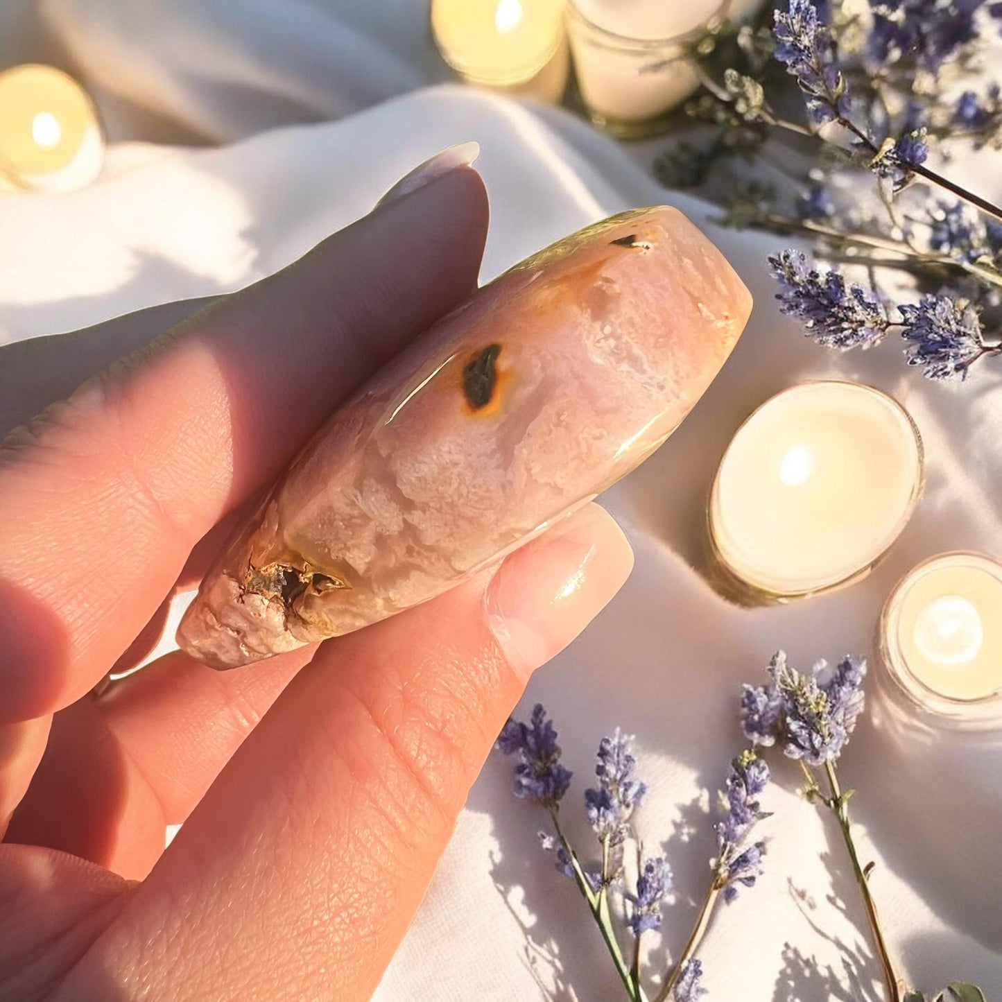 Flower Agate Crystal Heart Carving