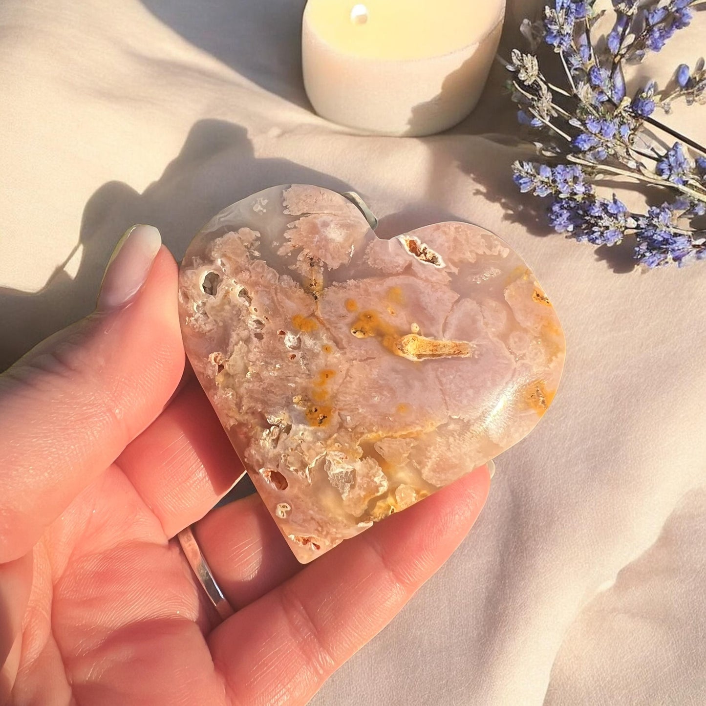 Flower Agate Crystal Heart Carving